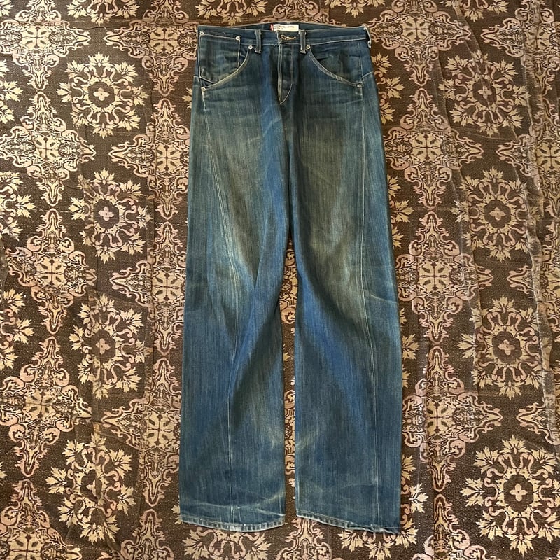 00s “Levi's” Engineered Jeans 】 | Skeleton Lamp
