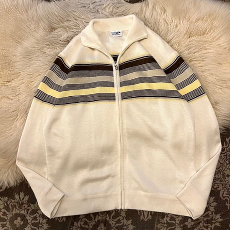 ジップアップ | STORES