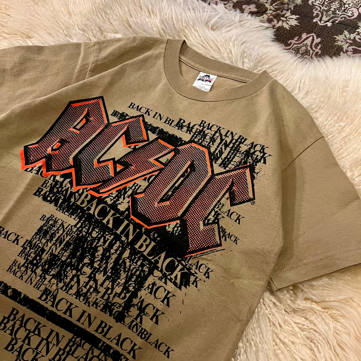ACDC” print T-shirt 】 | Skeleton Lamp