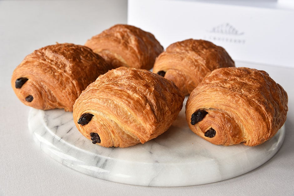 新品　ジェリーキャット　パンオショコラ　パン　チョコパン　食べ物　スイーツ Jellycat(ジェリーキャット）Amuseable Pain Au Chocolat パン