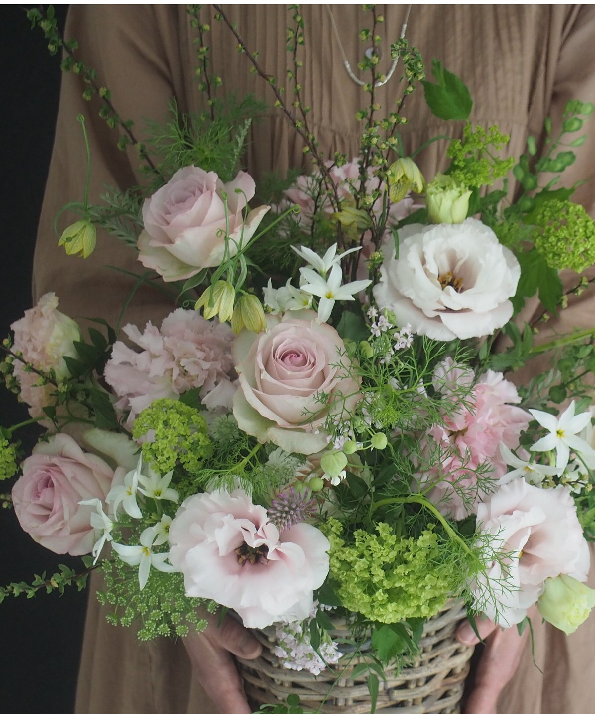 イキり屋【即買いOK】フラワーパッチオーバーサイズフーディーM イキり屋【即買いOK】フラワーパッチオーバーサイズフーディーM イキり