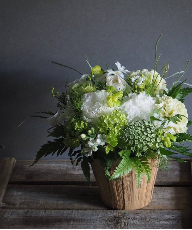 ＊*..お花が溢れるロマンティックアレンジ..＊°..お花の贈り物 ケース付き 6e7415a2-1e67-4e91-a981-