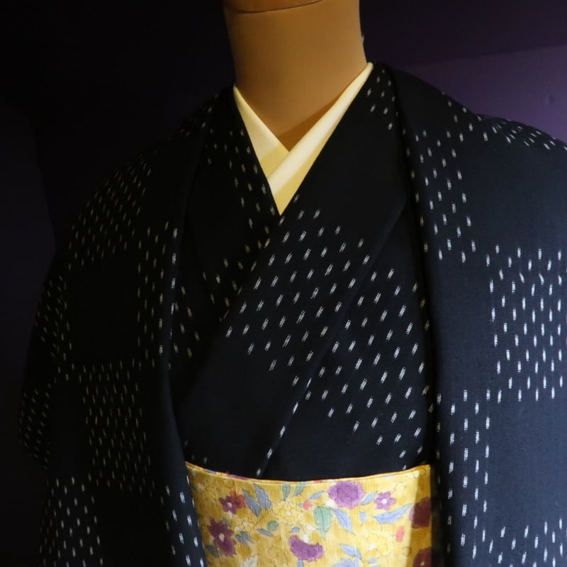 名古屋帯 辛子色地に草花の紬x白群地に花唐草の紬 | 野の草