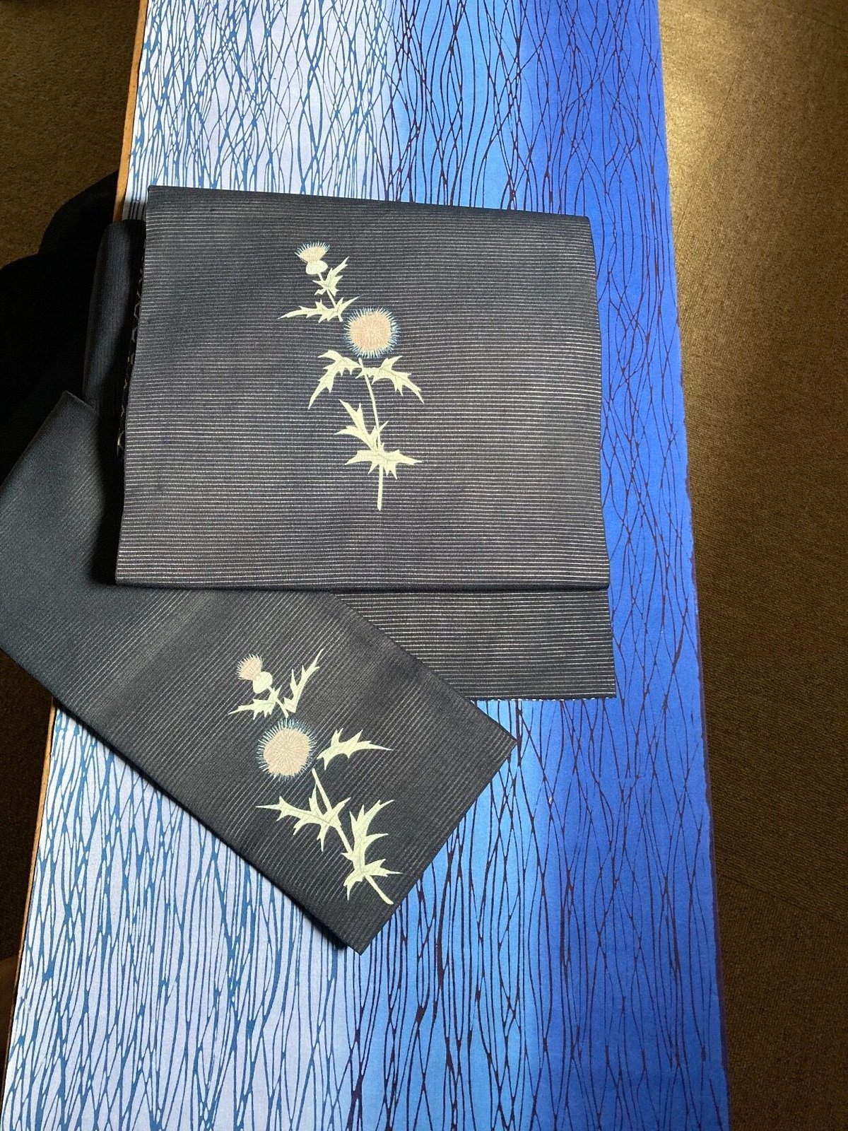 名古屋帯 アンティーク帯 アザミ アザミの刺繍絽紗名古屋帯 38,500円(税込)帯23-06-53ご売約済