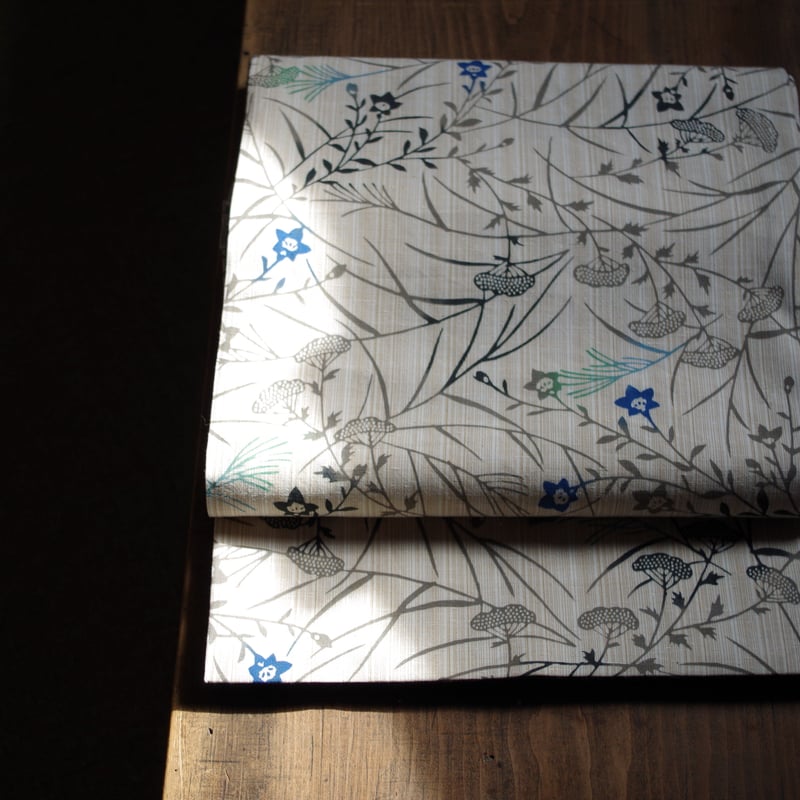 美品　名古屋帯　本麻　型染め　竜田川 帯のアトリエ花邑 hanamura 銀座 「草花文様 型染め 名古屋帯」