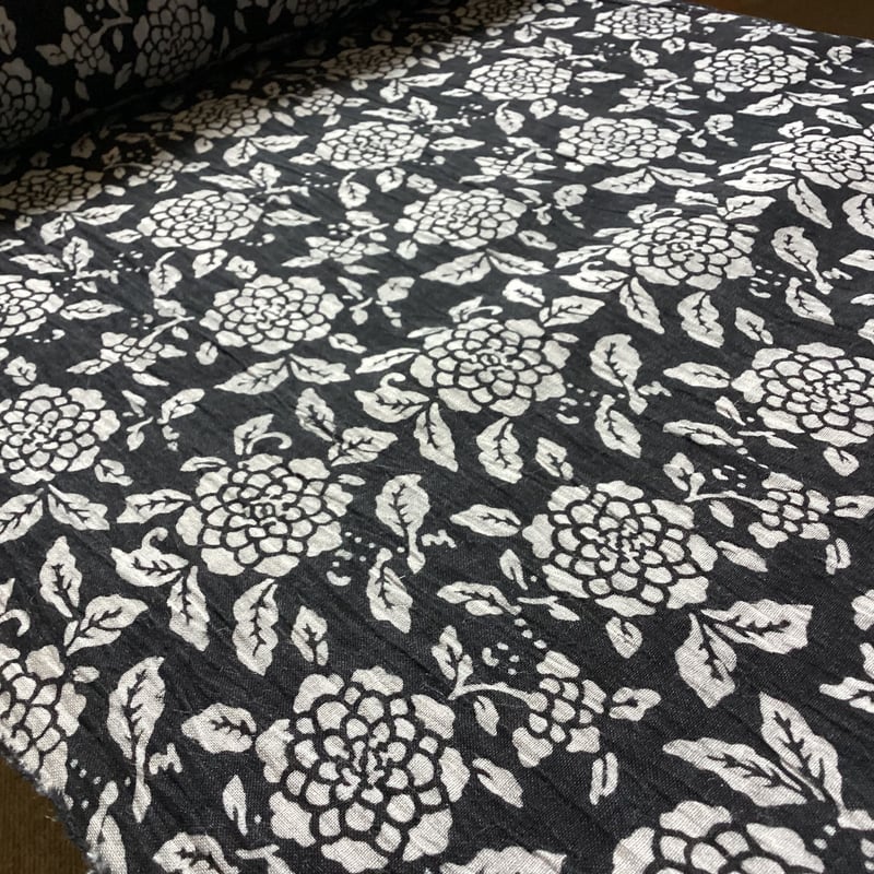 反物 新江戸染x新之助上布 綿麻 横段牡丹 墨色 | 野の草