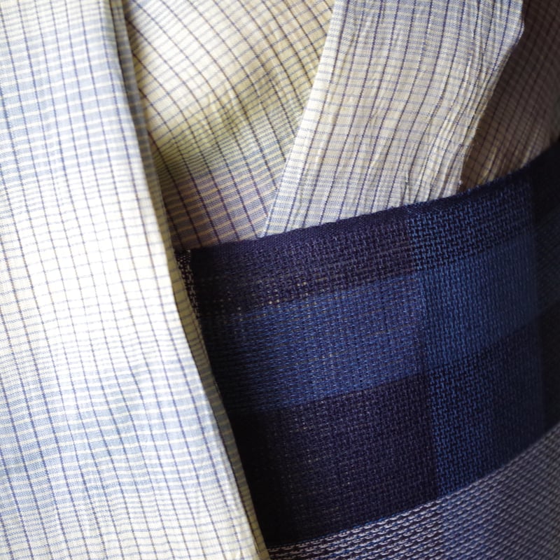 衣類　名古屋帯　白濃紺色模様 八寸名古屋帯 紺の格子 | 野の草