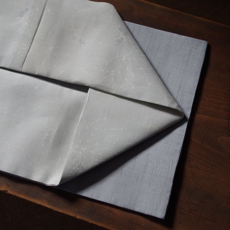 夏物　紗の九寸名古屋帯（楓文）正絹美品 夏物 紗の九寸名古屋帯（楓文）正絹美品 - メルカリ