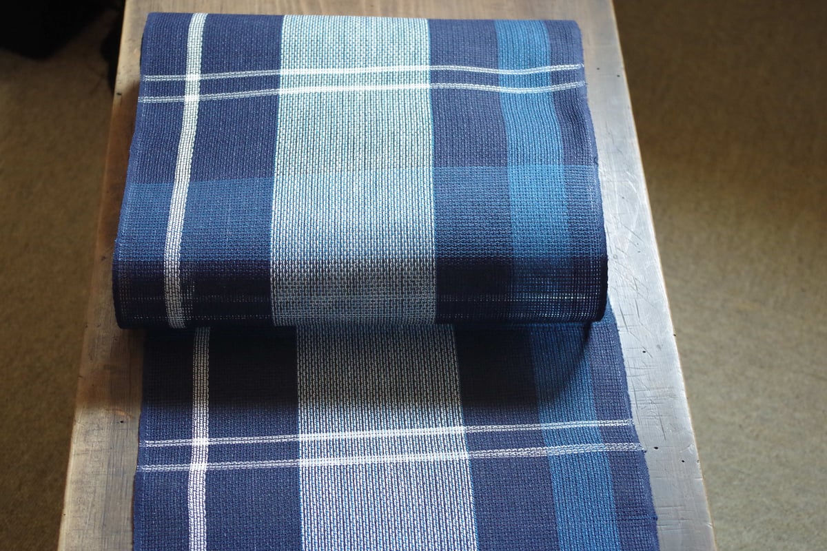 衣類　名古屋帯　白濃紺色模様 八寸名古屋帯 紺の格子 | 野の草