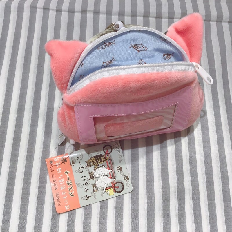 KORIRI 世にも不思議な猫世界 パスポーチ | FEWMANY shinjuku STORE