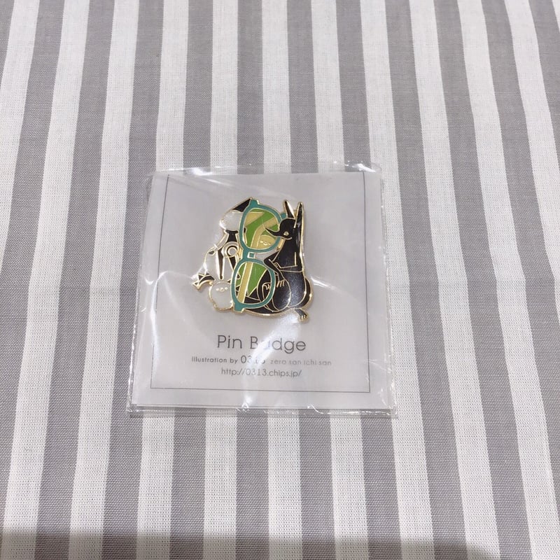 ピンバッジ by 0313 | FEWMANY shinjuku STORE