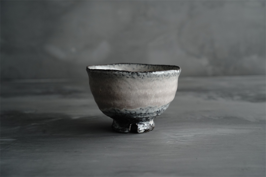 抹茶碗 椀形 ～ 三つ割高台 ・窯変 ～ | 萩焼窯元 國輔窯