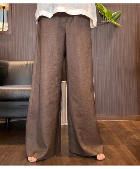 サイドラインとろみワイドパンツ✨