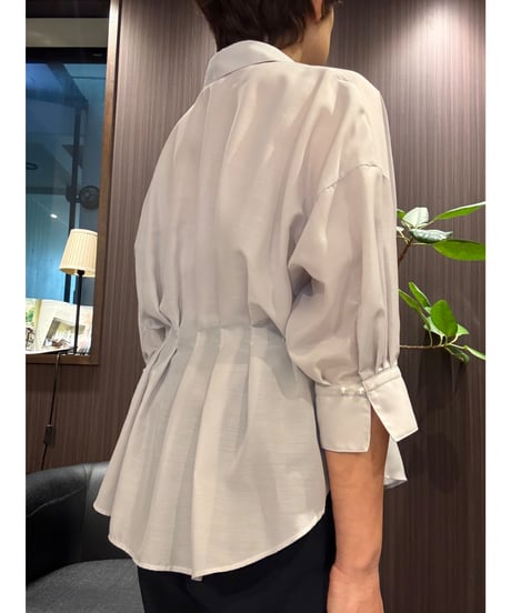 『Nolley's』シアースキッパータック半袖ブラウス