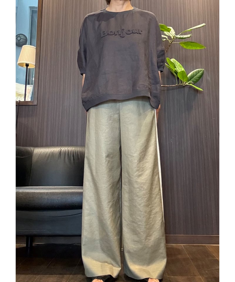 Blue Fronce カーキ　サイドラインワイドパンツ サイドラインとろみワイドパンツ✨ | petitluxe