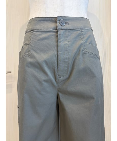 『Ganosch』綿ストレッチサテン、ワイドパンツ