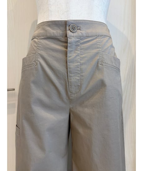『Ganosch』綿ストレッチサテン、ワイドパンツ