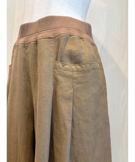 『BLUE FRONCE』フレンチリネン🌱タック入りワイドパンツ