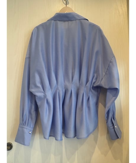 『Nolley's』パール釦スキッパータックブラウス