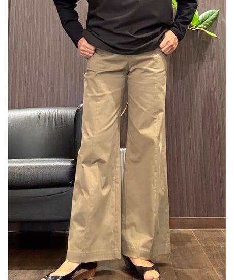 『Ganosch』綿サテンストレッチパンツ✨