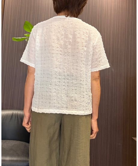 『Ganosch』シャーリングプリントTシャツ