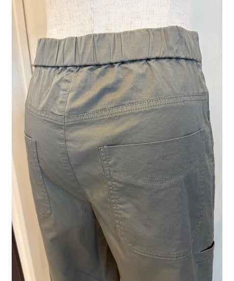 『Ganosch』綿ストレッチサテン、ワイドパンツ