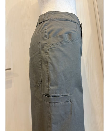 『Ganosch』綿ストレッチサテン、ワイドパンツ