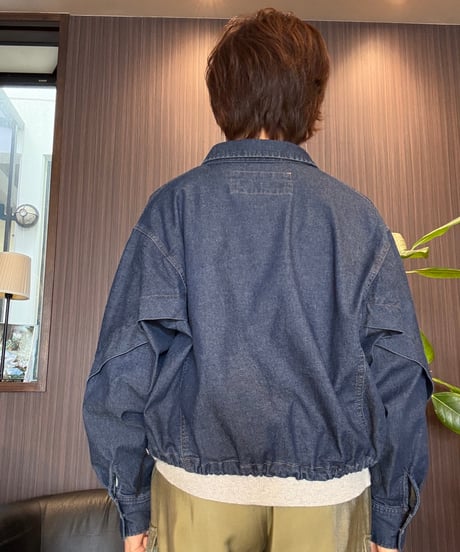 『シビリゼ』タック袖デニムストレッチジャケット