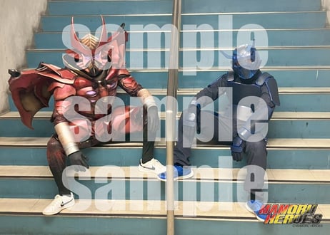 キャラクターブロマイド（1セット3枚入り）直筆サイン入り