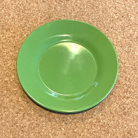 メラミン皿GREEN20㎝