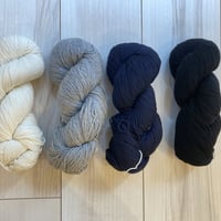 II注)合計2〜3かせまでの送料CASHMERE SUPER FINE WOOL YARN
