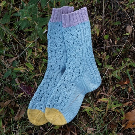 LACE＋CABLE SOCKS レシピのみの販売です