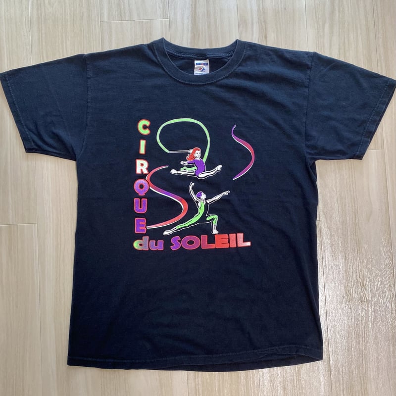 古着】CIR QUE DU SOLEIL T-Shirt | The Three Goats