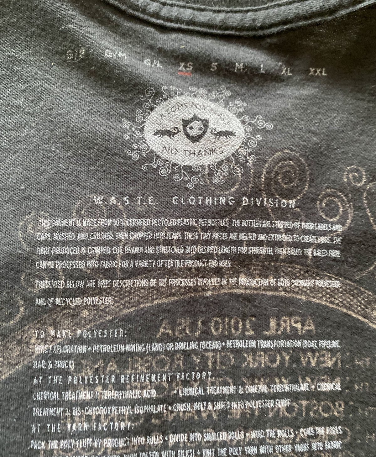 トム・ヨーク INSTITUTE FOR PEACE Tシャツ Lサイズ トム・ヨーク INSTITUTE FOR PEACE Tシャツ Lサイズ