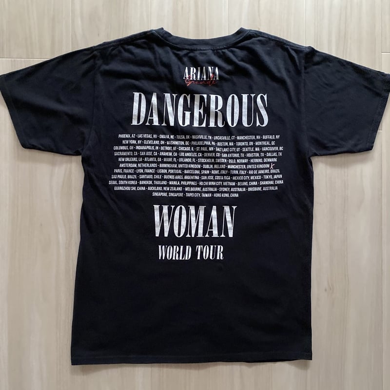 古着】ARIANA GRANDE T-Shirt(Dangerous Woman Tour)