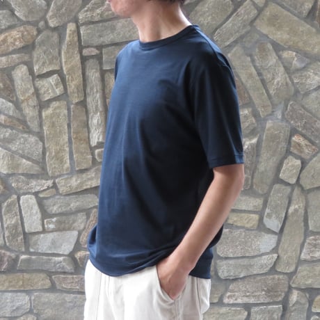 麻（ラミー）100％　サラッと涼しい鹿の子のTシャツ