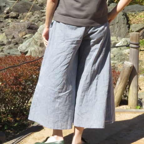 ワゴロモｘカゲヤマ（播州織）　和晒し仕上げのワイドパンツ