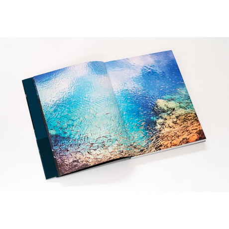 【草彅裕】写真集『水を伝う 玉川毒水』（直筆サイン入り）