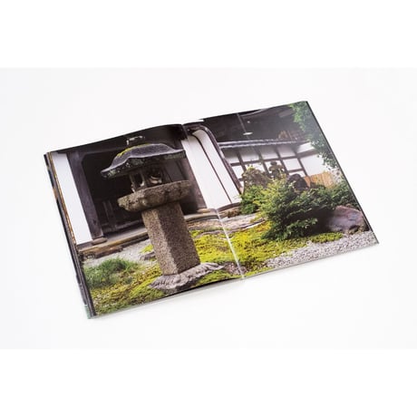 【岩合光昭】写真集『岩合光昭の日本ねこさがし』