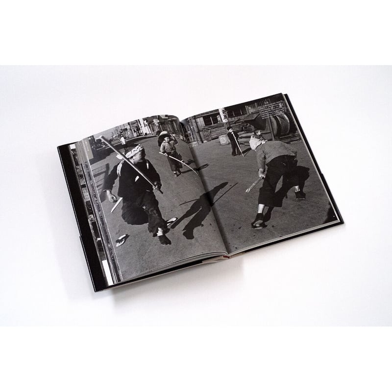 土門拳】写真集『新版 土門拳の昭和』 | Crevis Online Store 土門拳】写真集『新版 土門拳の昭和』 | Crevis Online Store