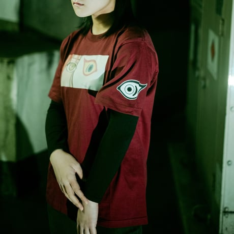 【TEXHNOLYZE × NUMBER 3】Behind The Mask Tシャツ-BURGUNDY-