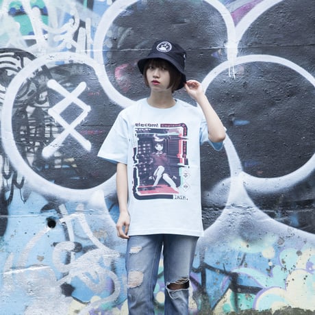 【serial experiments lain × otooto22】welecom! Tシャツ-LIGHT BLUE-