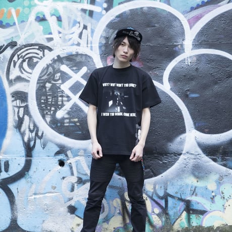 【serial experiments lain × messa store】 四方田千砂 Tシャツ-BLACK-