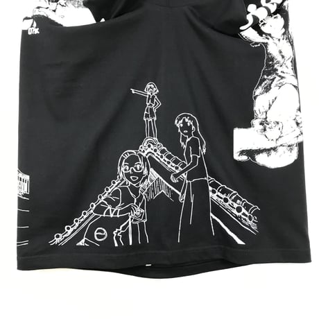 【NieA_7 × messa】母船遠望Tシャツ-BLACK-