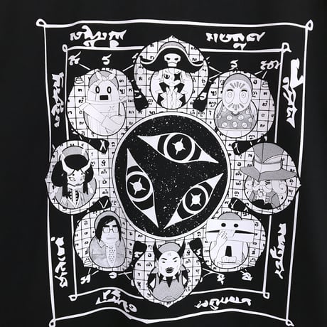【せいぜいがんばれ！魔法少女くるみ × messa store】暗黒ホエールズ曼荼羅Tシャツ-BLACK-