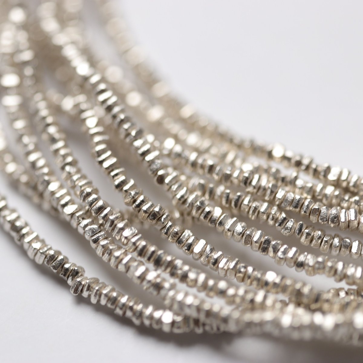 KB-001 カレンシルバー極小ビーズA | EREN gemstonesエレン