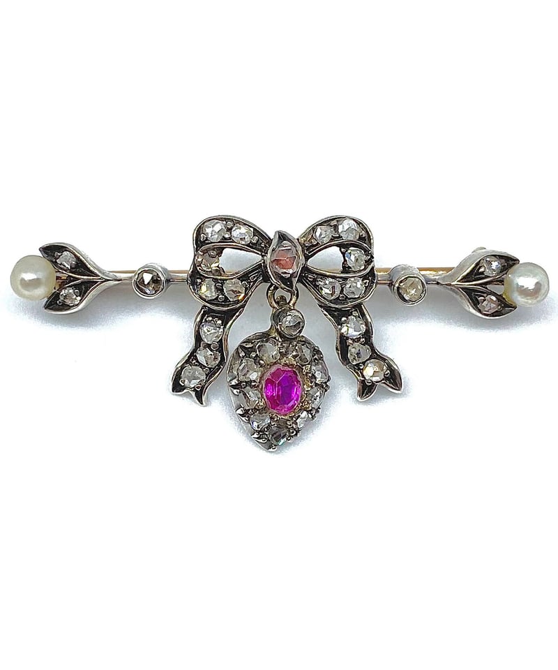 Diamond Ruby bow brooch | ANNIE'S ANTIQUES