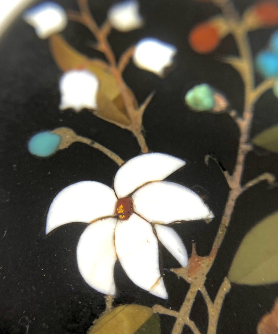 Pietra dura flower pendant | ANNIE'S ANTIQUES