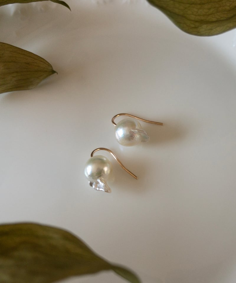 14kgf】ピアス 〜 アコヤ真珠(バロック・ホワイト系) | petite anne〜pe