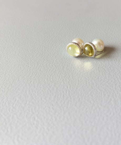 リバーシブルイヤリング 〜 イエローカラーアンバー＆淡水真珠